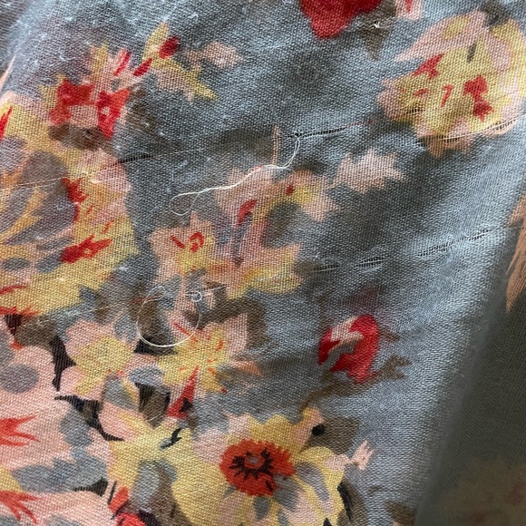 Floral and Patterned scarves - Picture 10 of 16